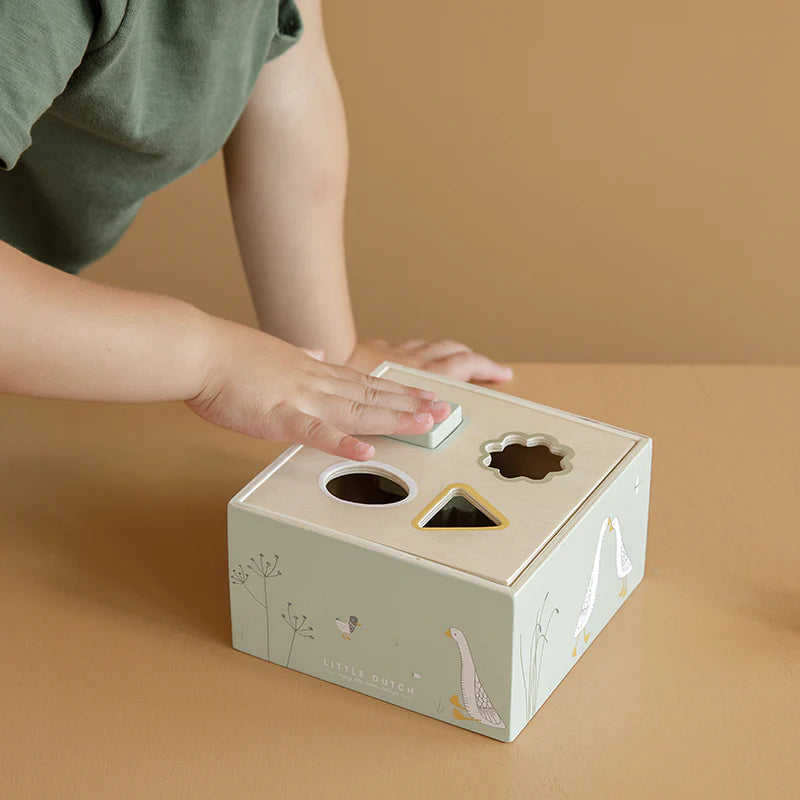 Wooden Shape Sorter | Little Goose