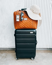 Load image into Gallery viewer, Leather Travel Bag
